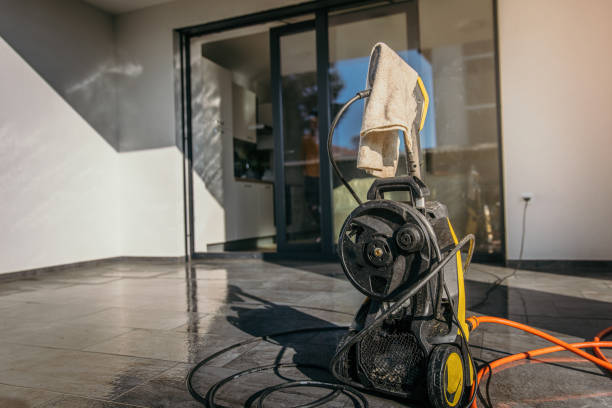 Best Vinyl Siding Pressure Washing in North Liberty, IA